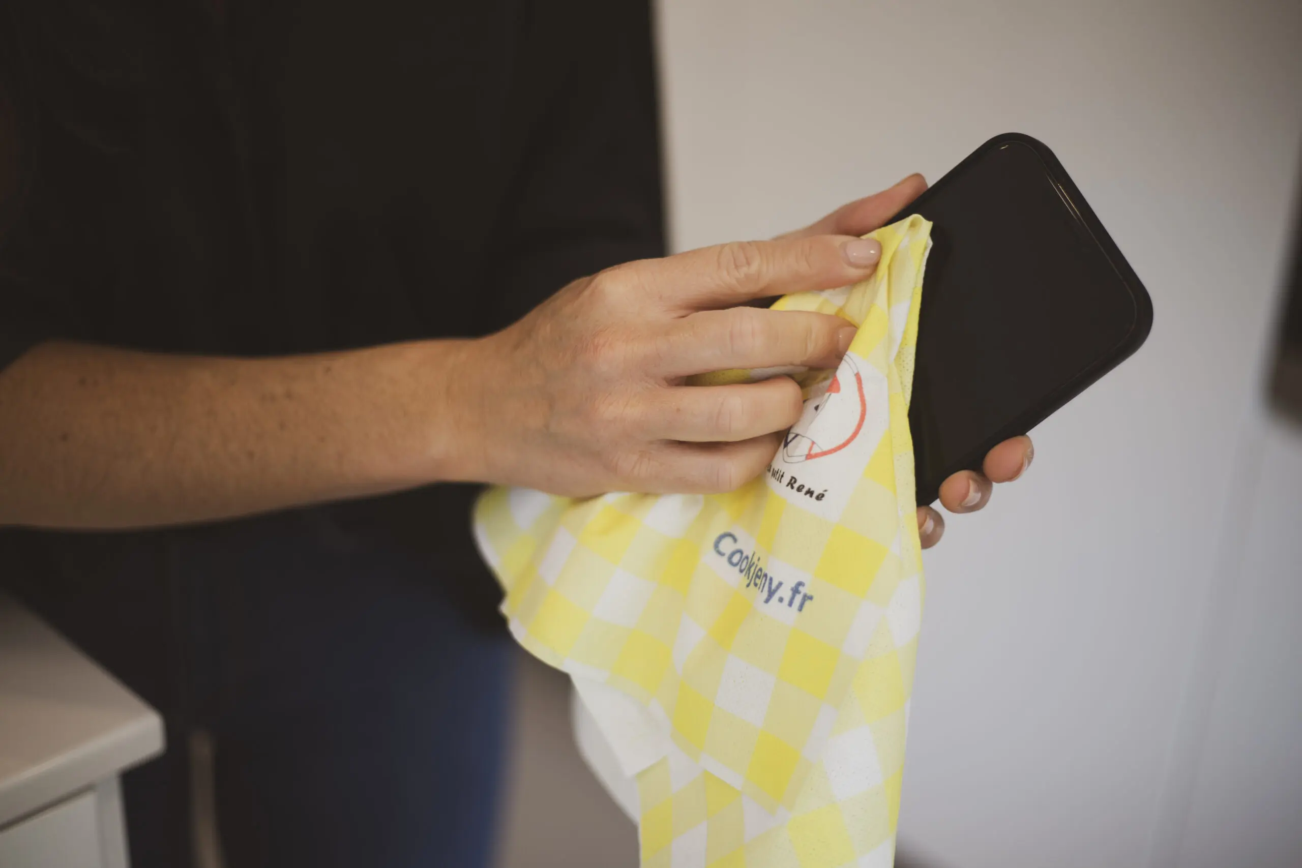 Pack Éco Nettoyage 4 Chiffons Polyvalents 40x40cm Le Petit René – Image 3