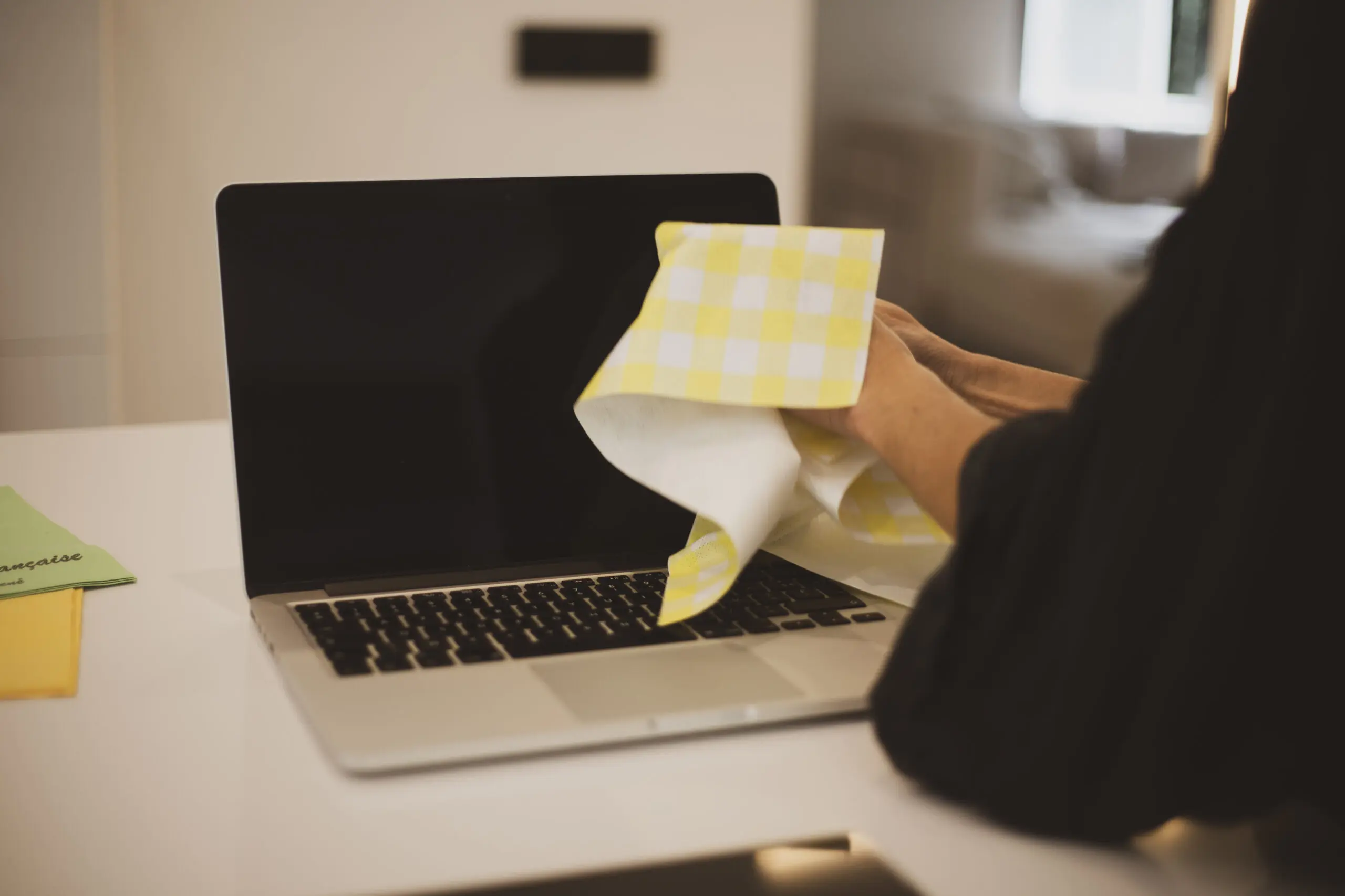 Pack Éco Nettoyage 4 Chiffons Polyvalents 40x40cm Le Petit René – Image 5