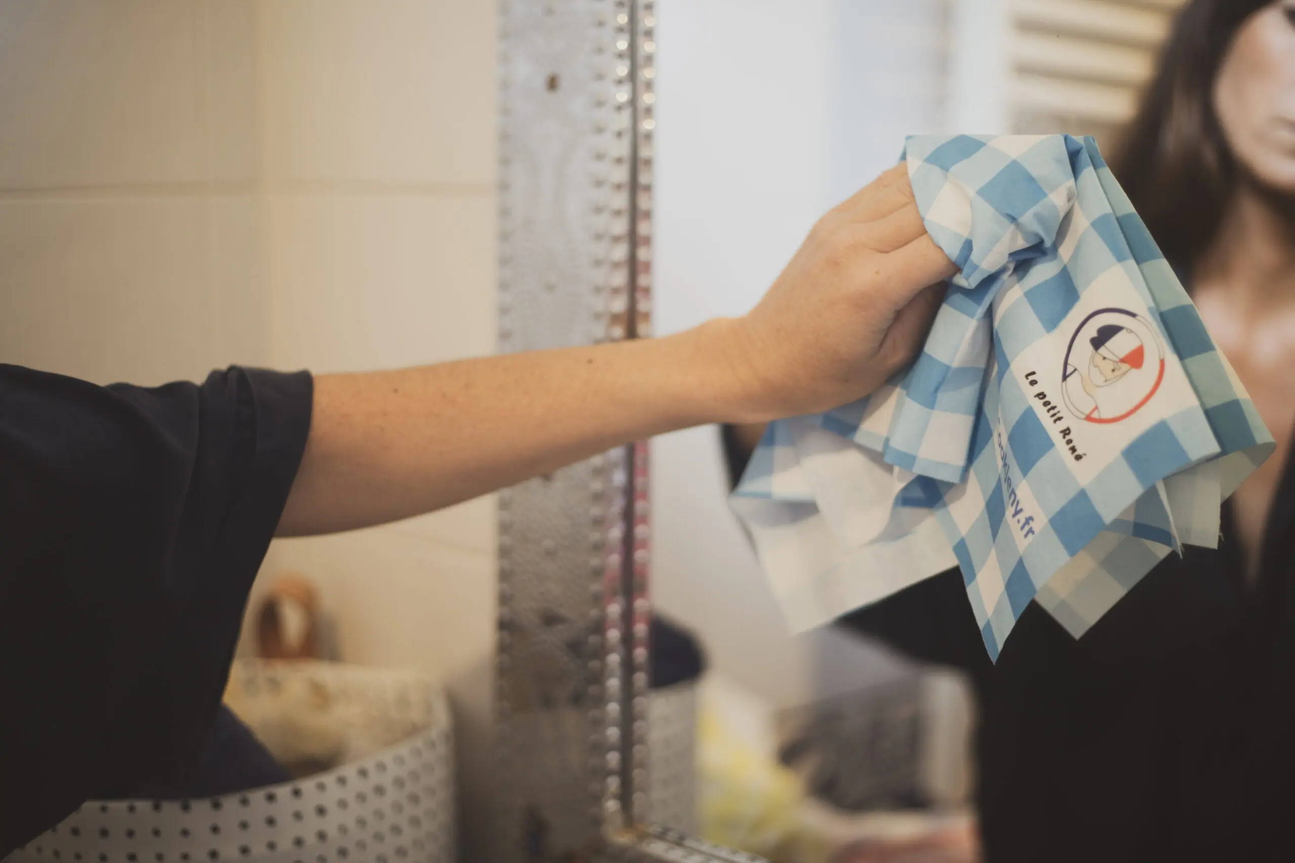 Pack Éco Nettoyage 4 Chiffons Polyvalents 40x40cm Le Petit René – Image 14